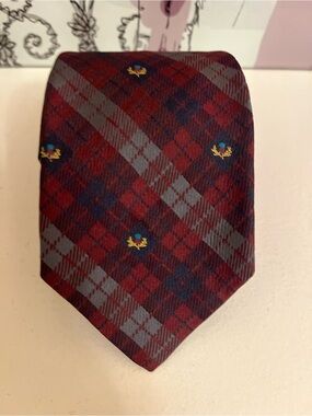 Robert Talbott 4 Nordstrom Hand-Sewn Burgundy Silk Tie w/ Gold Crest Accents